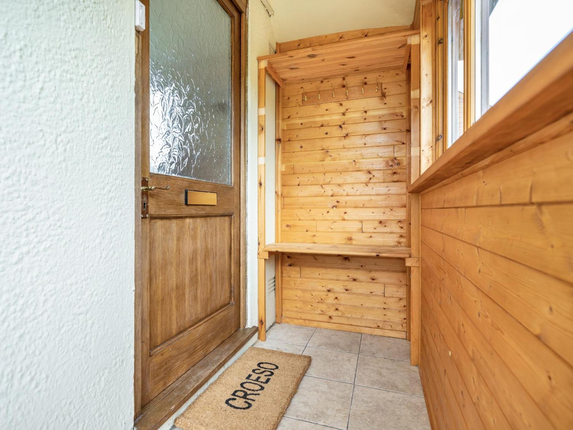 Meadowcroft Villa Bettws Disserth Eksteriør bilde